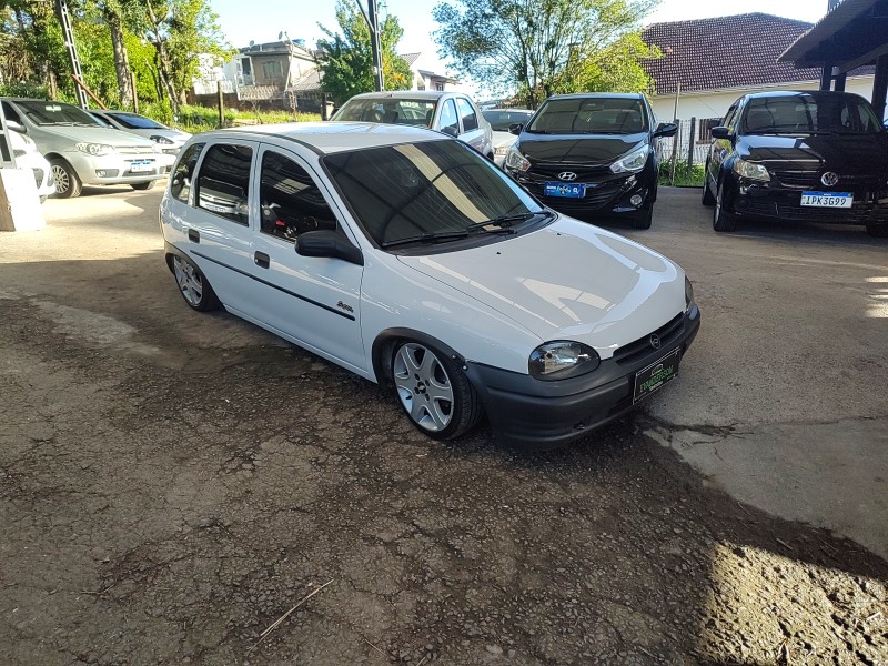 CORSA 1.0 MPFI SUPER 8V GASOLINA 4P MANUAL - 1997 - CAXIAS DO SUL