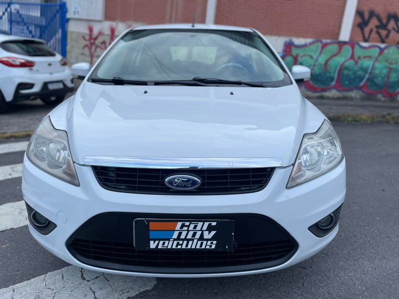 FOCUS 1.6 GLX 8V FLEX 4P MANUAL - 2012 - CAXIAS DO SUL