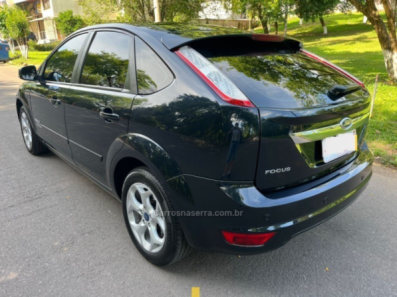FOCUS 2.0 TITANIUM HATCH 16V FLEX 4P AUTOMÁTICO - 2013 - BENTO GONçALVES