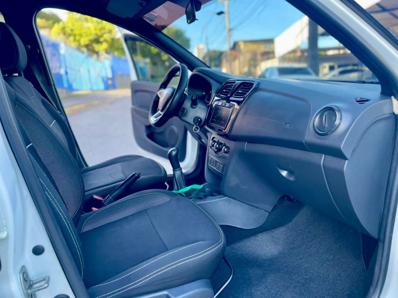 LOGAN 1.0 ZEN 12V FLEX 4P MANUAL - 2020 - CAXIAS DO SUL