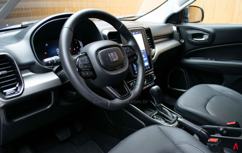 TORO 2.0 16V TURBO DIESEL VOLCANO AT9 4X4 AUTOMÁTICO - 2025 - GARIBALDI