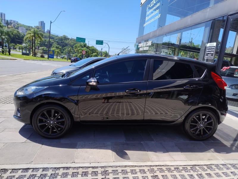 FIESTA 1.6 SE STYLE HATCH 16V FLEX 4P MANUAL - 2019 - CAXIAS DO SUL