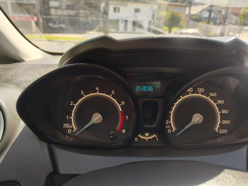 FIESTA 1.6 SE STYLE HATCH 16V FLEX 4P MANUAL - 2019 - CAXIAS DO SUL