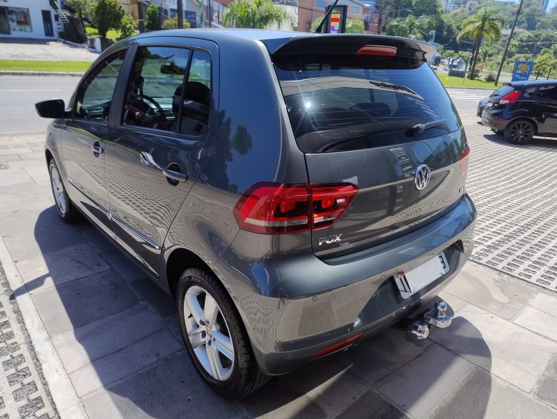 FOX 1.6 MSI HIGHLINE 16V FLEX 4P MANUAL - 2015 - CAXIAS DO SUL