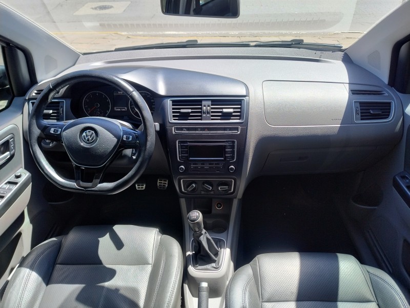 FOX 1.6 MSI HIGHLINE 16V FLEX 4P MANUAL - 2015 - CAXIAS DO SUL