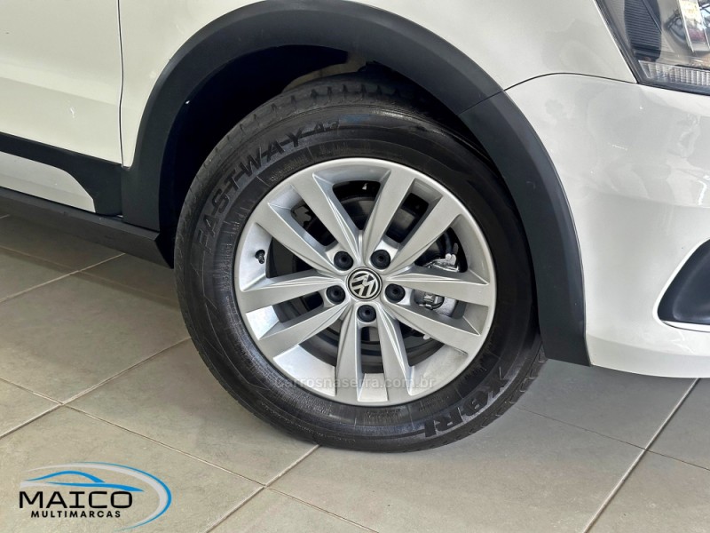 FOX 1.0 MPI TRACK 12V FLEX 4P MANUAL - 2017 - NOVO HAMBURGO