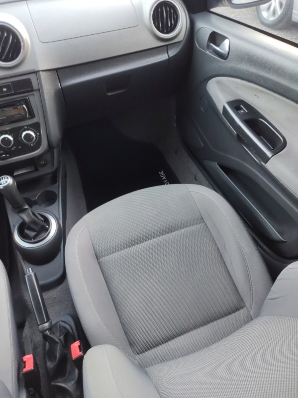 VOYAGE 1.6 MI COMFORTLINE 8V FLEX 4P MANUAL - 2010 - VALE REAL