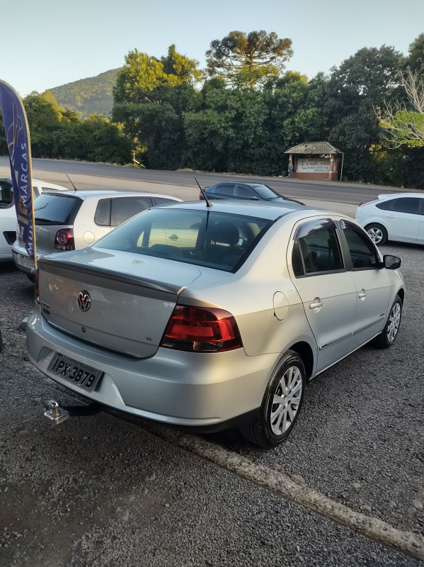 VOYAGE 1.6 MI COMFORTLINE 8V FLEX 4P MANUAL - 2010 - VALE REAL