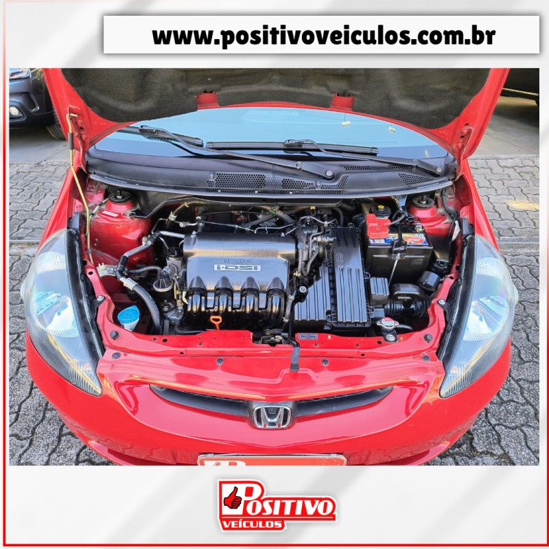 FIT 1.4 LX 16V FLEX 4P AUTOMÁTICO - 2005 - CAXIAS DO SUL
