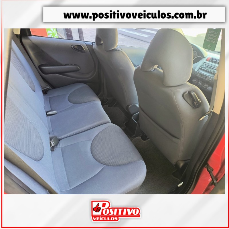 FIT 1.4 LX 16V FLEX 4P AUTOMÁTICO - 2005 - CAXIAS DO SUL