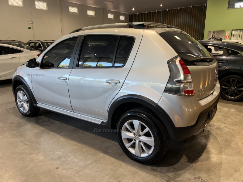 SANDERO 1.6 STEPWAY 16V FLEX 4P MANUAL - 2012 - CAXIAS DO SUL