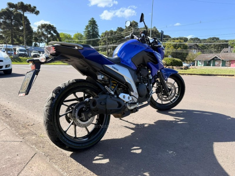 FAZER FZ25 ABS - 2023 - CANELA