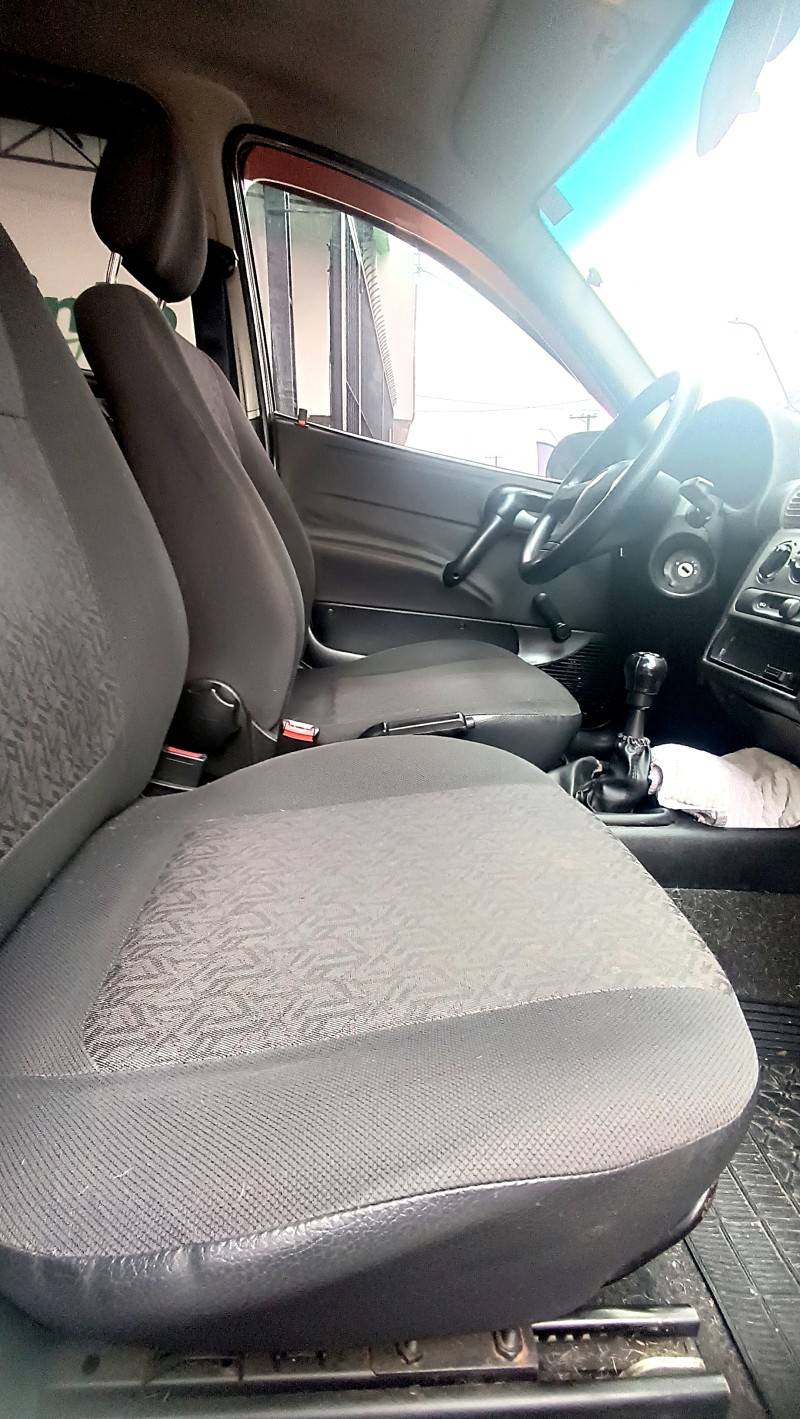 CORSA 1.6 MPFI CLASSIC SEDAN 8V GASOLINA 4P MANUAL - 2005 - CAXIAS DO SUL