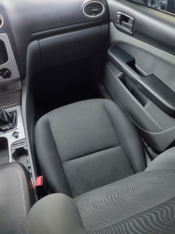 FOCUS 1.6 GLX 16V FLEX 4P MANUAL - 2013 - VALE REAL