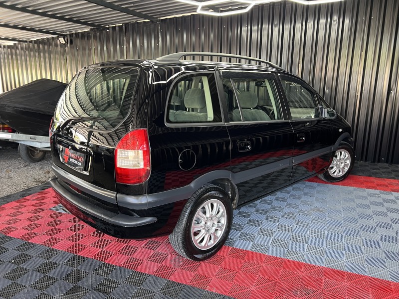 ZAFIRA 2.0 MPFI CD 16V GASOLINA 4P MANUAL - 2002 - CAXIAS DO SUL
