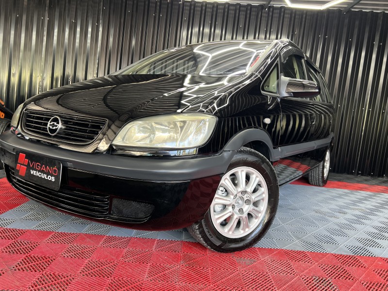 ZAFIRA 2.0 MPFI CD 16V GASOLINA 4P MANUAL - 2002 - CAXIAS DO SUL