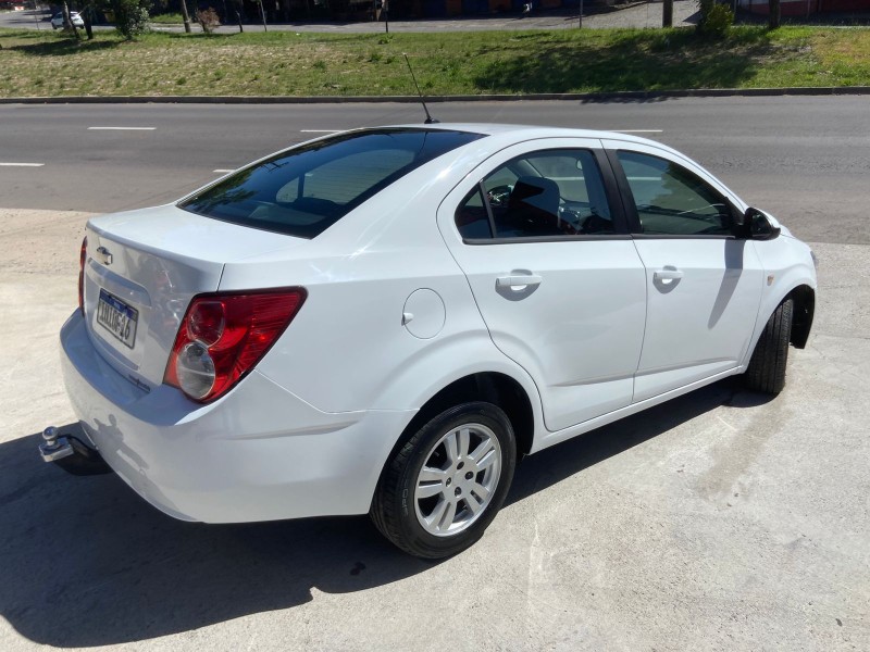 SONIC 1.6 LT SEDAN 16V FLEX 4P AUTOMÁTICO - 2013 - CAXIAS DO SUL