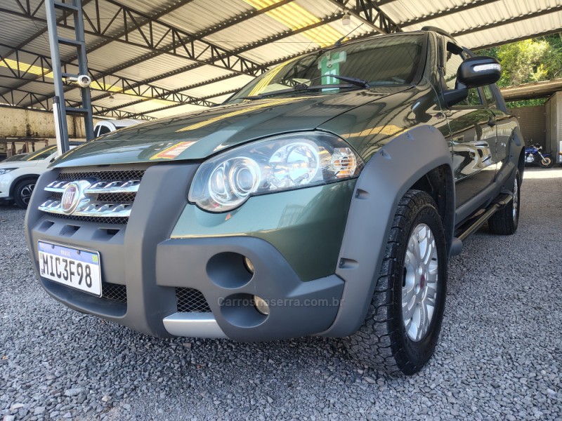 STRADA 1.8 MPI ADVENTURE CD 16V FLEX 2P MANUAL - 2011 - CAXIAS DO SUL