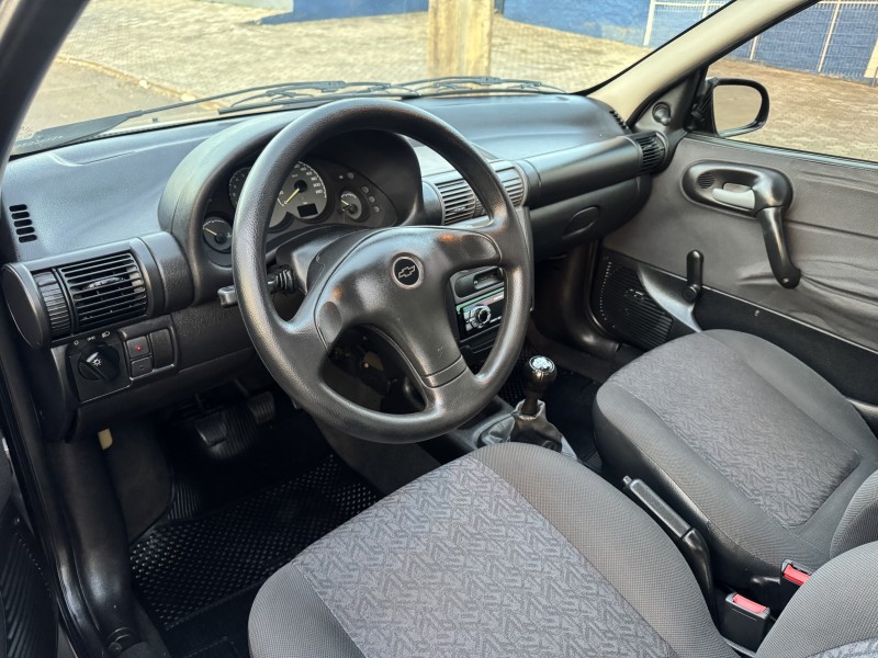 CLASSIC 1.0 MPFI SPIRIT 8V FLEX 4P MANUAL - 2005 - DOIS IRMãOS