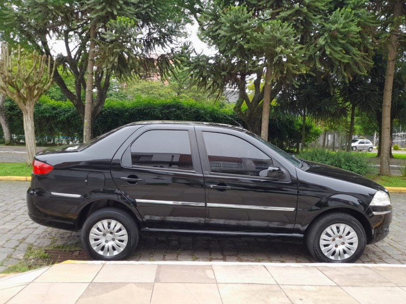 SIENA 1.4 MPI ELX 8V FLEX 4P MANUAL - 2010 - FARROUPILHA