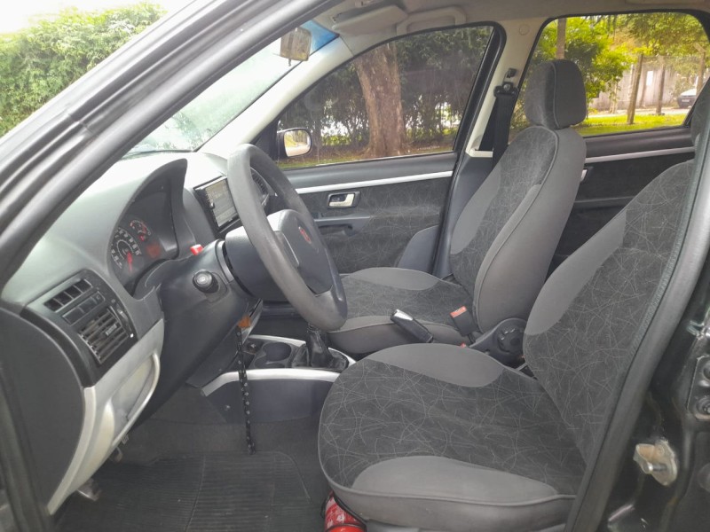 SIENA 1.4 MPI ELX 8V FLEX 4P MANUAL - 2010 - FARROUPILHA