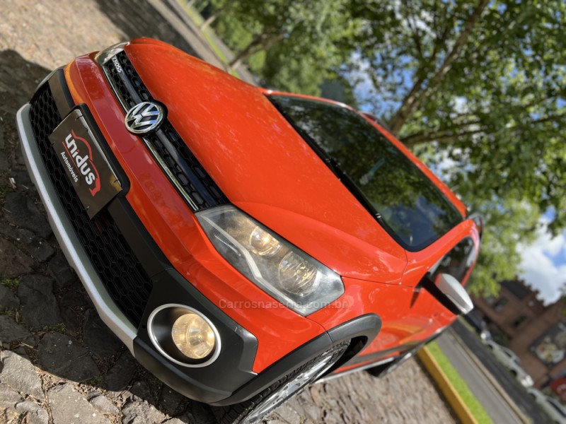 SAVEIRO 1.6 CROSS CD 16V FLEX 2P MANUAL - 2015 - DOIS IRMãOS