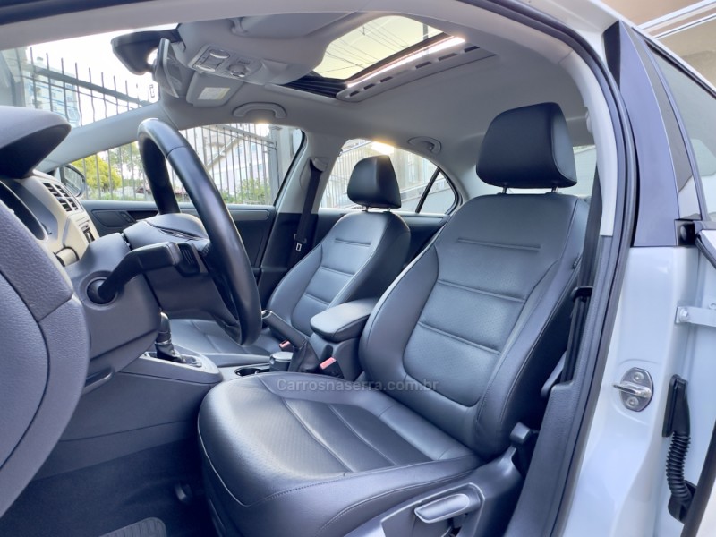 JETTA 1.4 16V TSI COMFORTLINE GASOLINA 4P TIPTRONIC - 2017 - BENTO GONçALVES