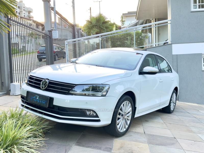 JETTA 1.4 16V TSI COMFORTLINE GASOLINA 4P TIPTRONIC - 2017 - BENTO GONçALVES