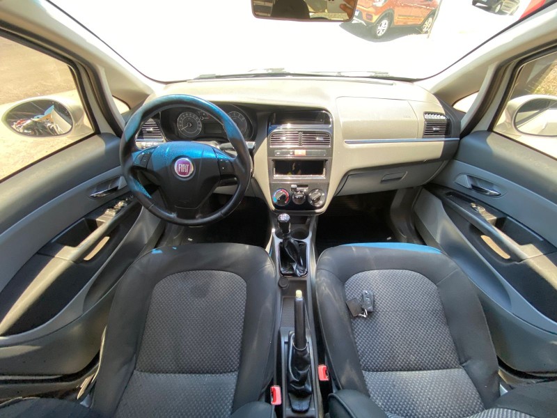 LINEA 1.8 ESSENCE 16V FLEX 4P MANUAL - 2012 - CAXIAS DO SUL