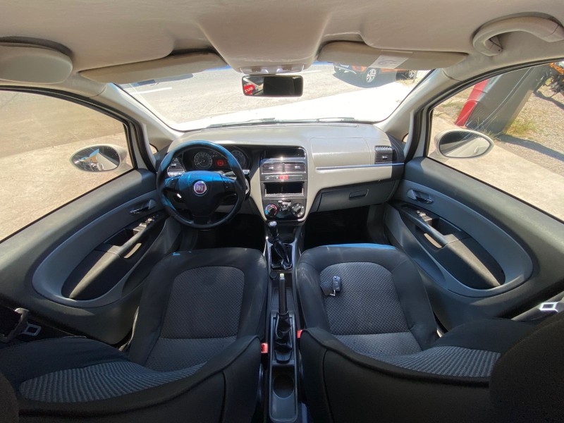 LINEA 1.8 ESSENCE 16V FLEX 4P MANUAL - 2012 - CAXIAS DO SUL