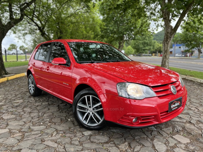 GOLF 1.6 MI SPORTLINE 8V FLEX 4P MANUAL - 2010 - DOIS IRMãOS