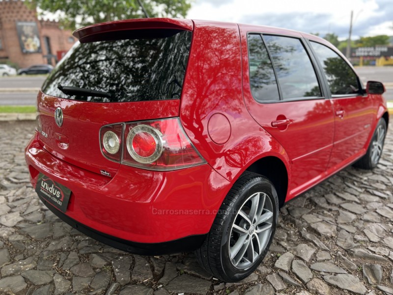 GOLF 1.6 MI SPORTLINE 8V FLEX 4P MANUAL - 2010 - DOIS IRMãOS