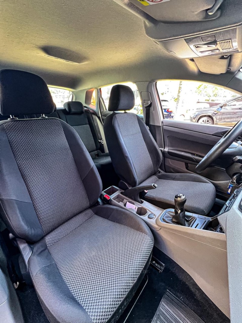 POLO 1.0 MPI 12V FLEX 4P MANUAL - 2018 - CANELA