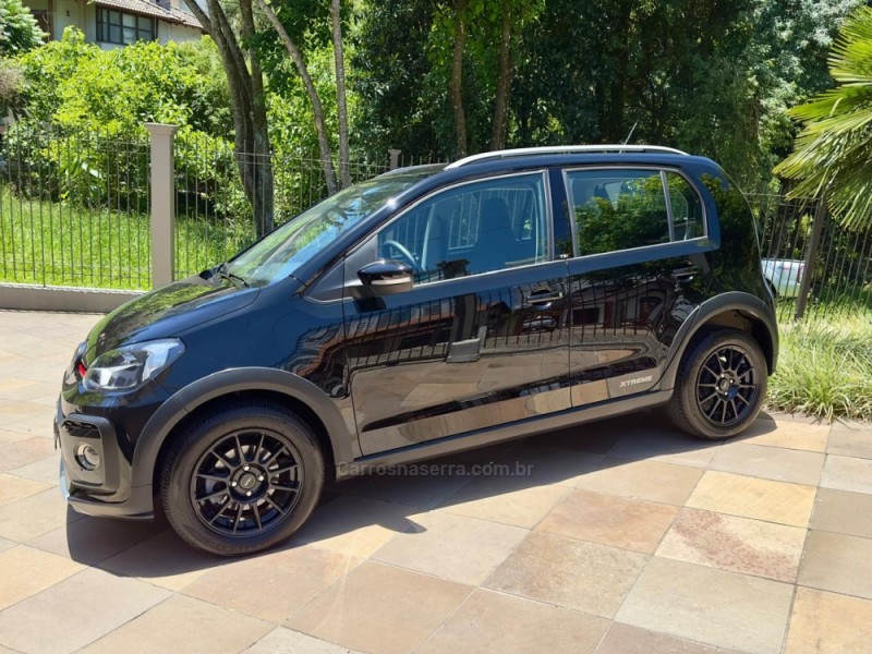UP 1.0 TSI XTREME UP 12V FLEX 4P MANUAL - 2020 - BENTO GONçALVES