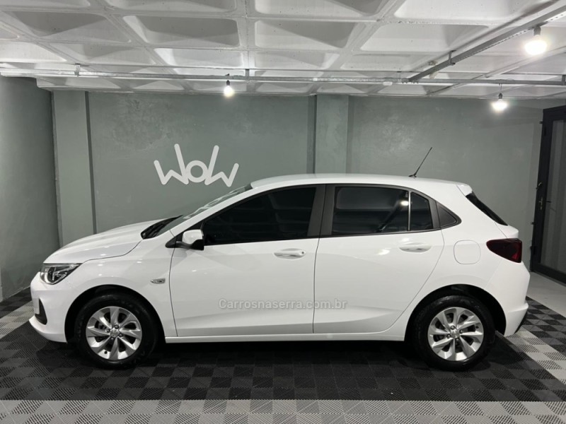 ONIX 1.0 LT PLUS 12V TURBO 4P FLEX MANUAL - 2023 - BENTO GONçALVES