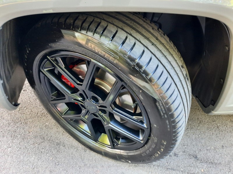 COMMANDER 2.0 HURRICANE BLACKHAWK 4X4 TURBO GASOLINA 4P AUTOMÁTICO - 2025 - DOIS IRMãOS