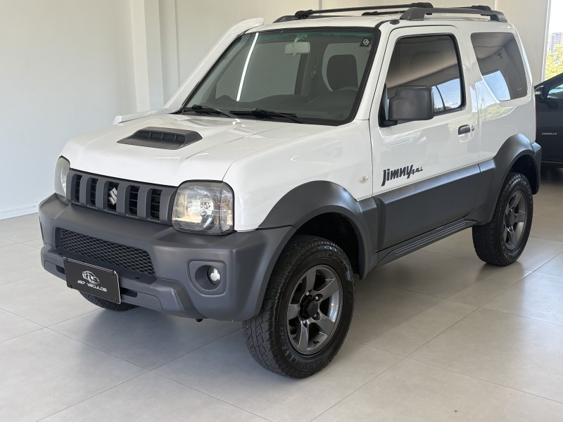 JIMNY 1.3 4ALL 4X4 16V GASOLINA 2P MANUAL - 2014 - BENTO GONçALVES