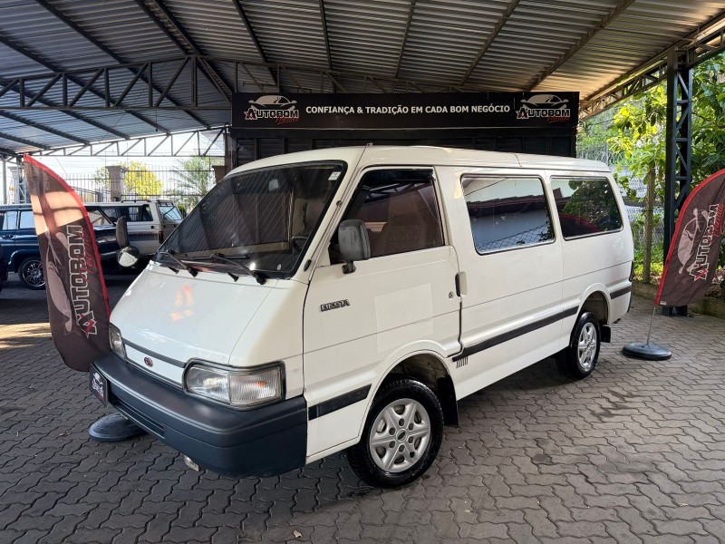 besta 2.2 st super van 8v diesel 3p manual 1995 caxias do sul