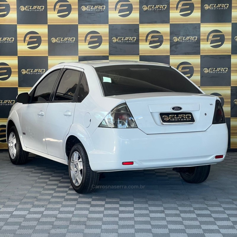 FIESTA  - 2013 - PORTãO