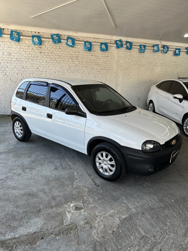 CORSA 1.0 MPFI SUPER 8V GASOLINA 4P MANUAL