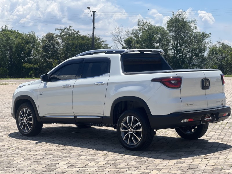 TORO 2.0 16V TURBO DIESEL VOLCANO AT9 4X4 AUTOMÁTICO - 2019 - ANTôNIO PRADO
