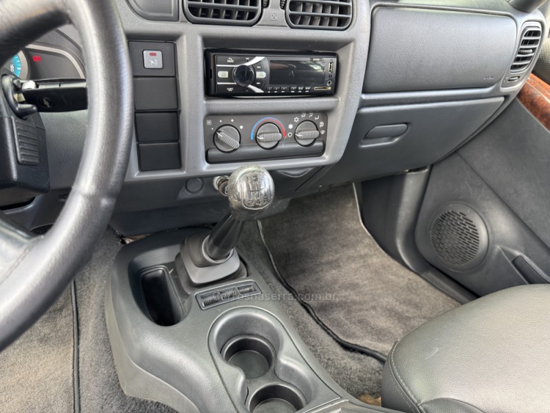 S10 2.4 MPFI EXECUTIVE 4X2 CD 8V FLEX 4P MANUAL - 2011 - CASCA