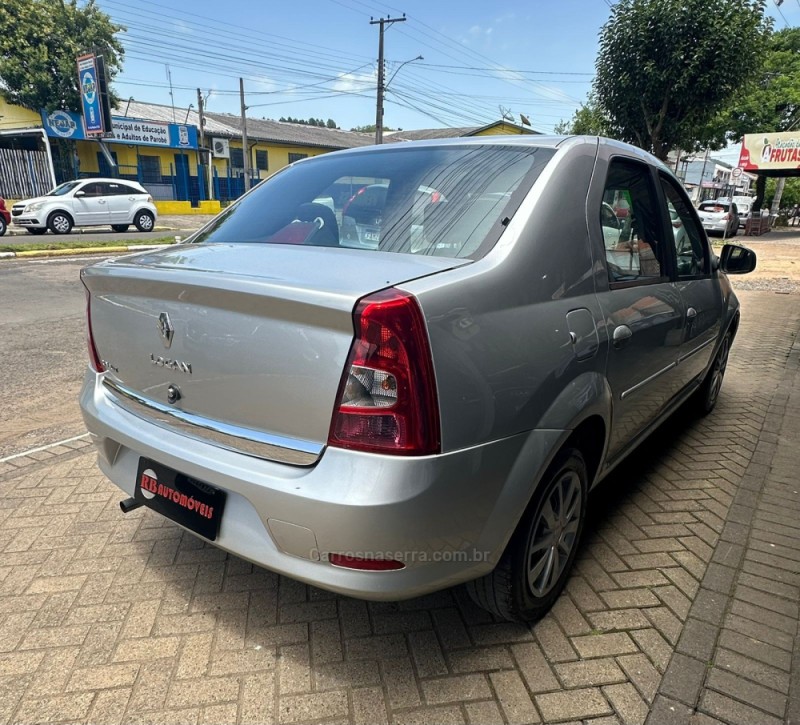 LOGAN 1.0 EXPRESSION 16V FLEX 4P MANUAL - 2013 - PAROBé