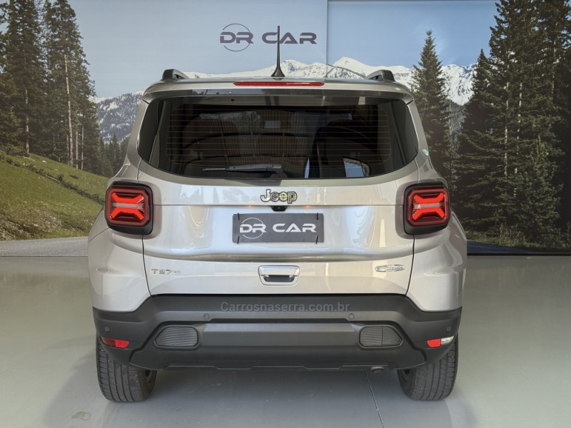 RENEGADE 1.3 LONGITUDE T270 16V TURBO FLEX 4P AUTOMÁTICO - 2024 - GARIBALDI