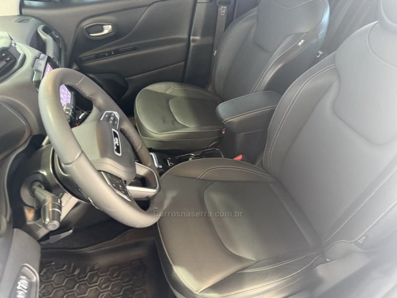 RENEGADE 1.3 LONGITUDE T270 16V TURBO FLEX 4P AUTOMÁTICO - 2024 - GARIBALDI