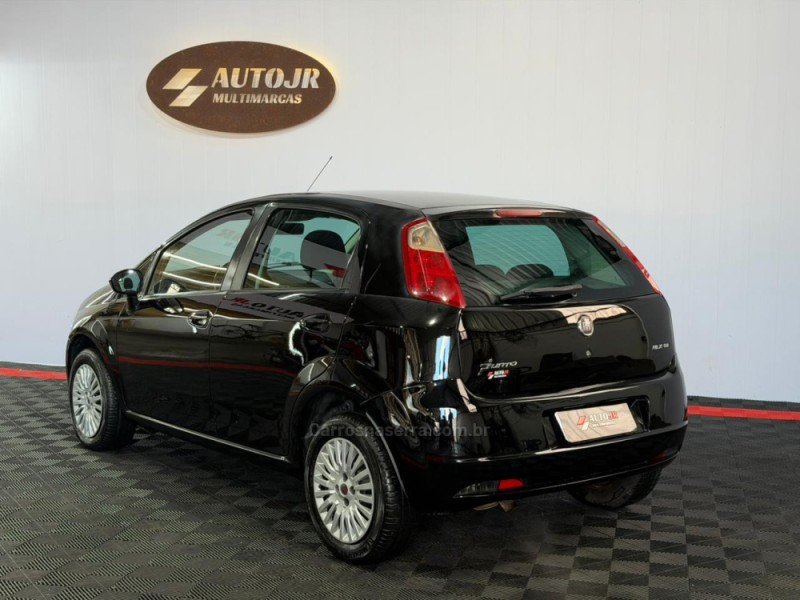 PUNTO 1.8 HLX 8V FLEX 4P MANUAL - 2008 - VACARIA