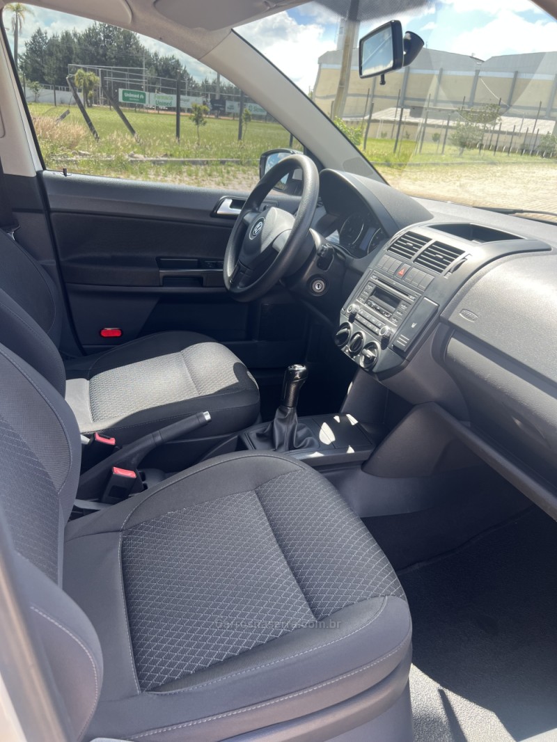 POLO 1.6 MI 8V FLEX 4P MANUAL - 2013 - ANTôNIO PRADO