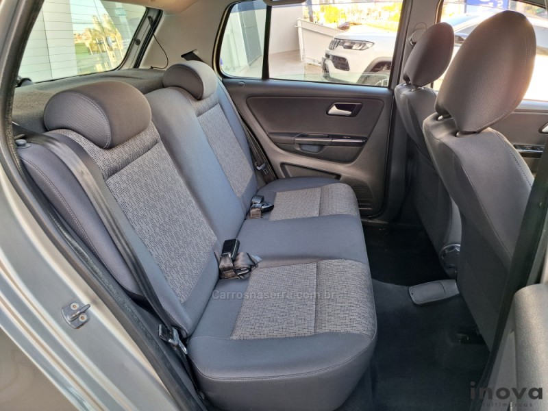 FOX 1.0 ITREND 8V FLEX 4P MANUAL - 2013 - NOVO HAMBURGO