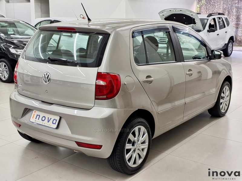 FOX 1.0 ITREND 8V FLEX 4P MANUAL - 2013 - NOVO HAMBURGO