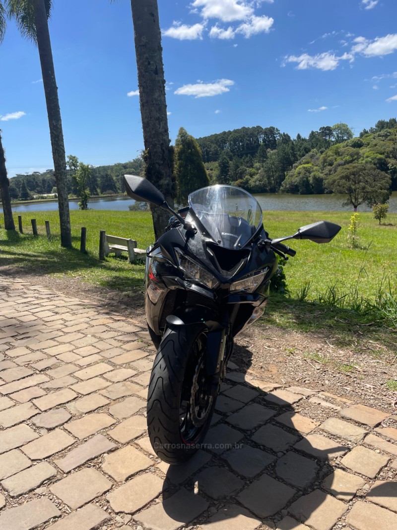 NINJA ZX-6R 636  - 2020 - CAXIAS DO SUL